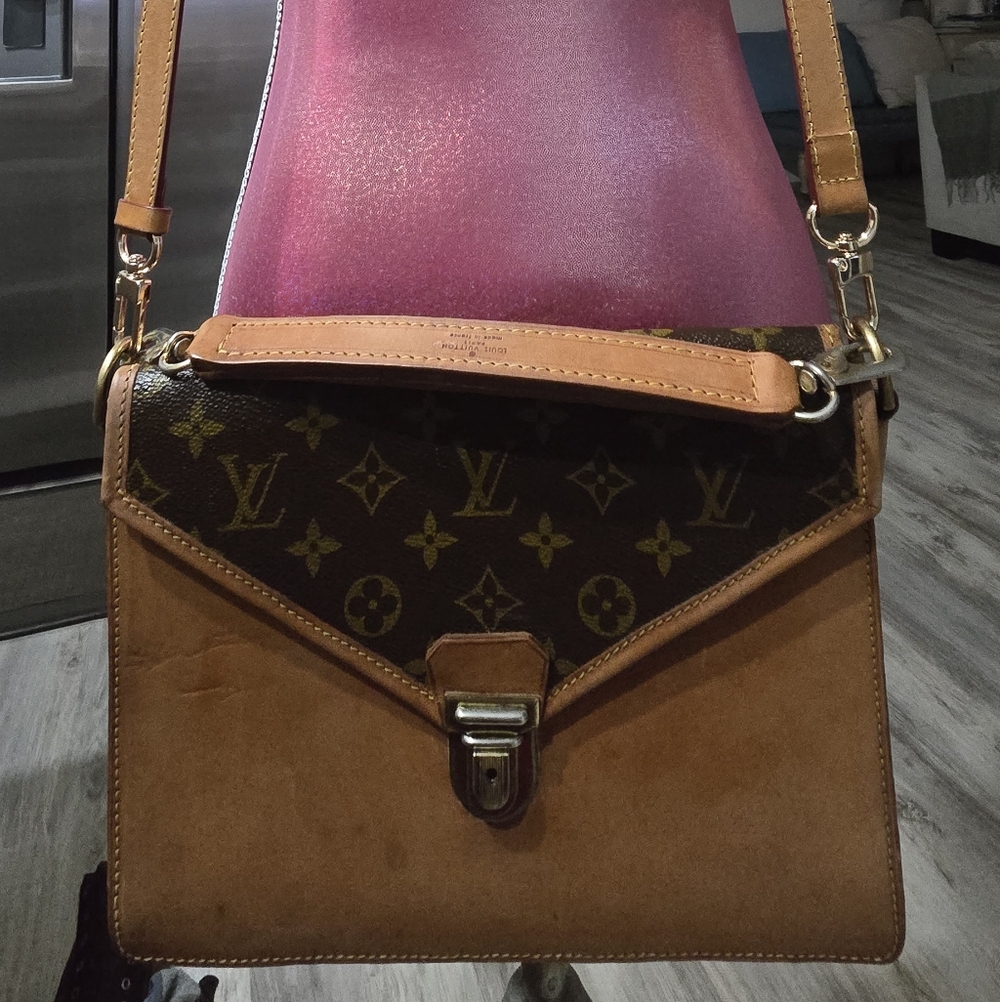 Louis Vuitton Vintage Biface Bag